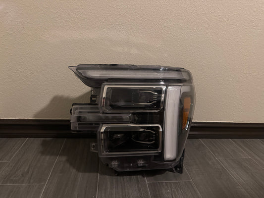 2024 ford f150 driver side headlight full led