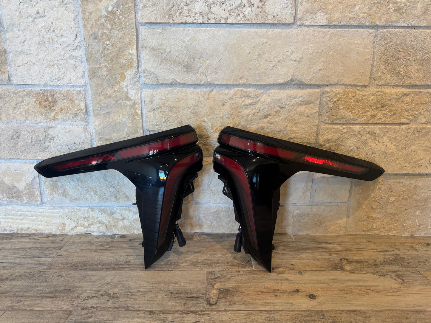 2024 CHEVY TRAVERSE LH DRIVER SIDE TAILLIGHT 0EM26565982